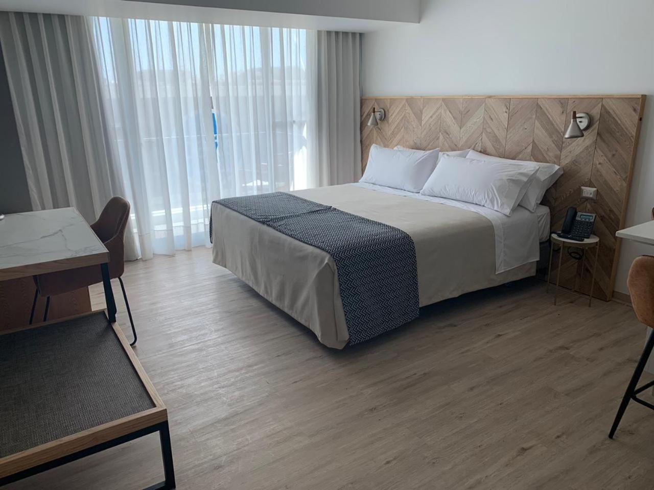 Rq Antofagasta Aparthotel Exterior photo